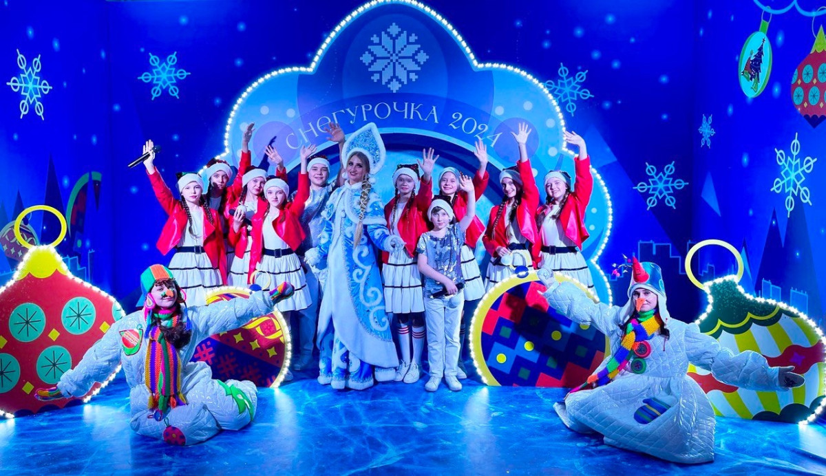 В Кузбассе прошёл конкурс Снегурочек, но имя победительницы так и не назвали