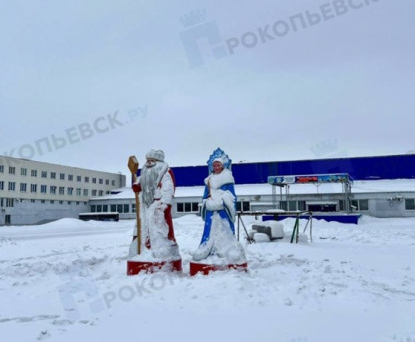 Новогодние объекты на площади СК "Снежинка" всё же появятся