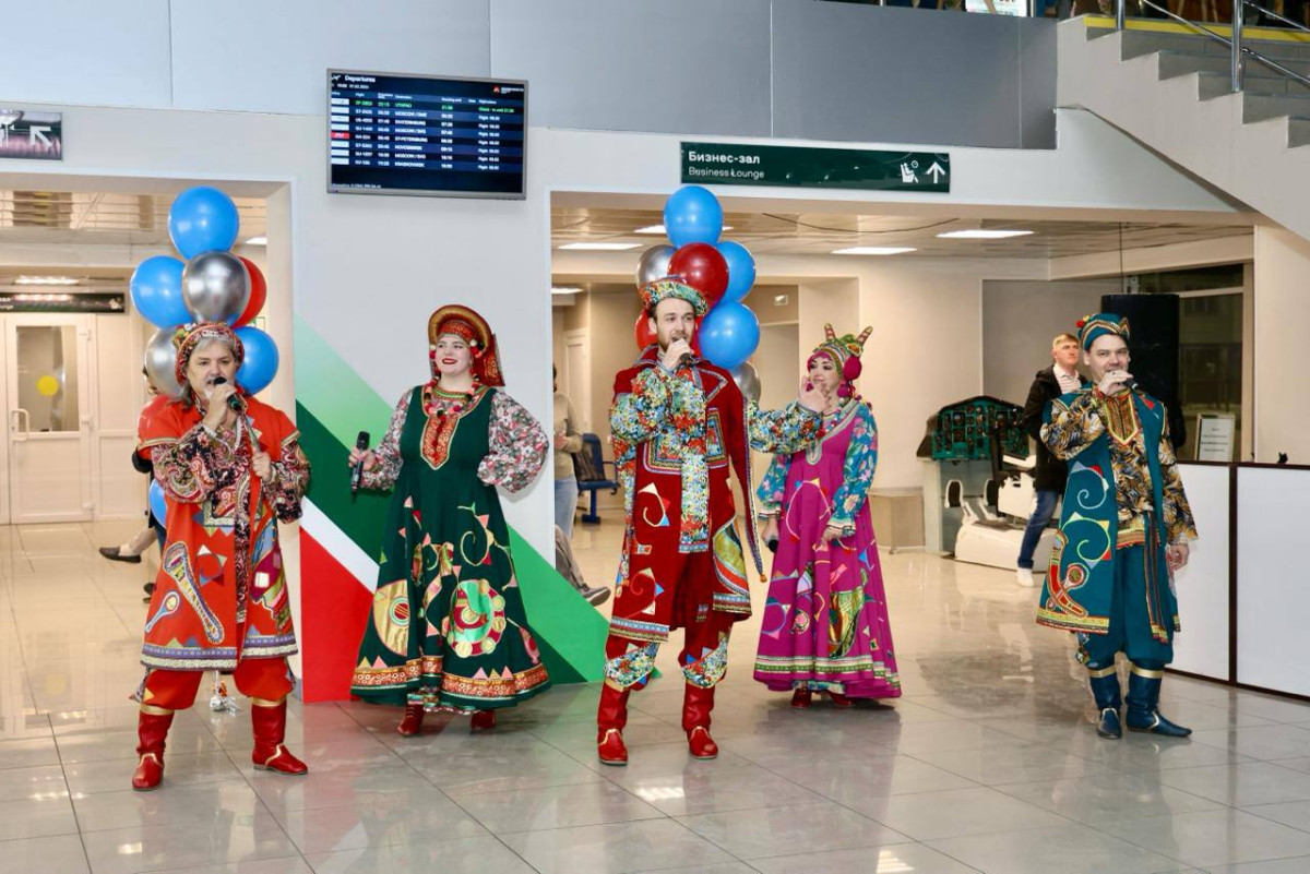 В аэропорту Новокузнецка приземлился первый чартерный рейс из Таиланда