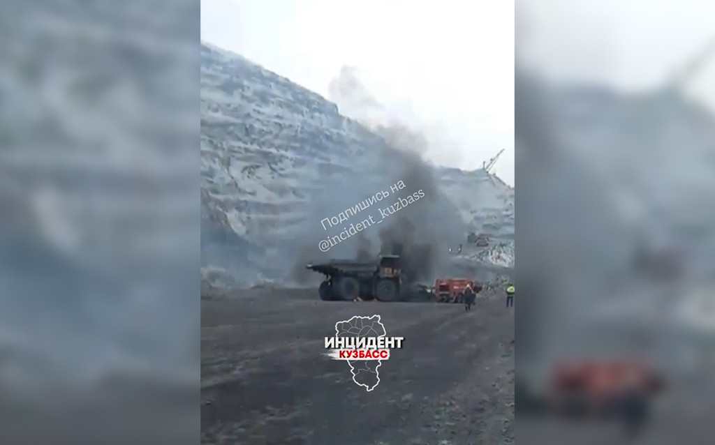 Соцсети: в Кузбассе водитель БелАЗа погиб в результате пожара