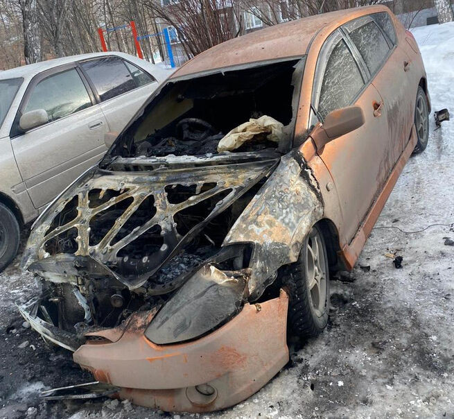 Прокопчанин уничтожил автомобиль бывшей возлюбленной из-за мести
