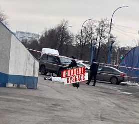 Соцсети: в Кемерове возле ночного клуба обнаружен труп