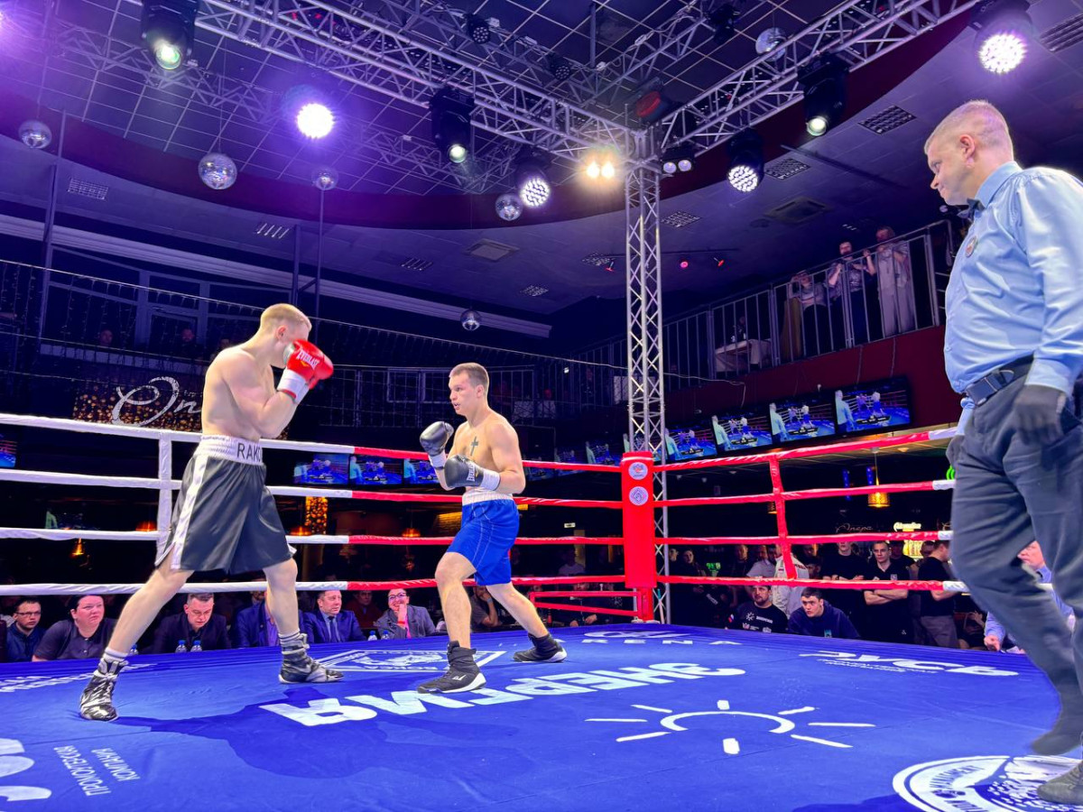 Прокопьевский спортсмен одержал победу на вечере бокса в Барнауле