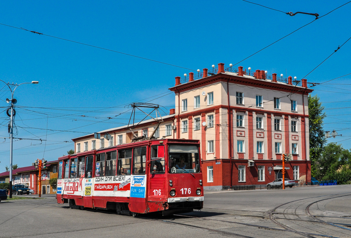 В Кузбассе 9 мая проезд в общественном транспорте будет бесплатным