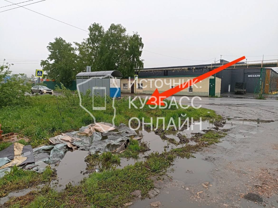 В Прокопьевске затопило гаражный кооператив
