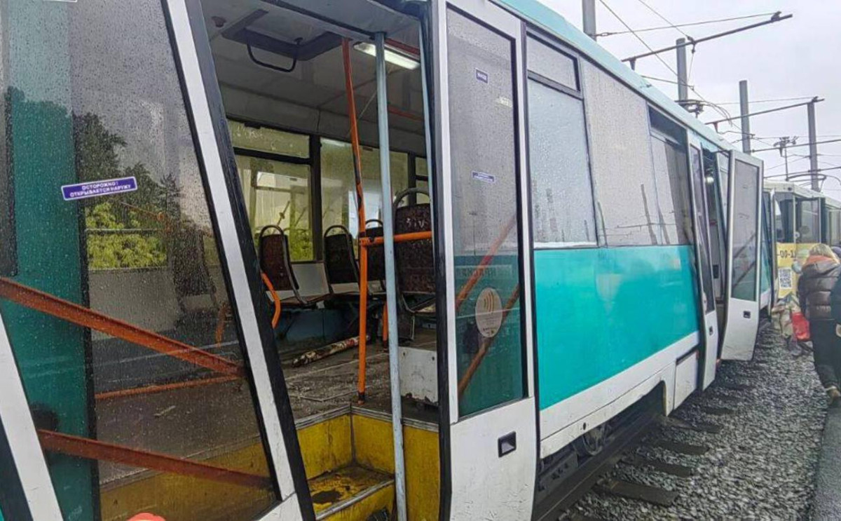 Число пострадавших в столкновении двух трамваев в Кемерове возросло до 80. Один человек скончался