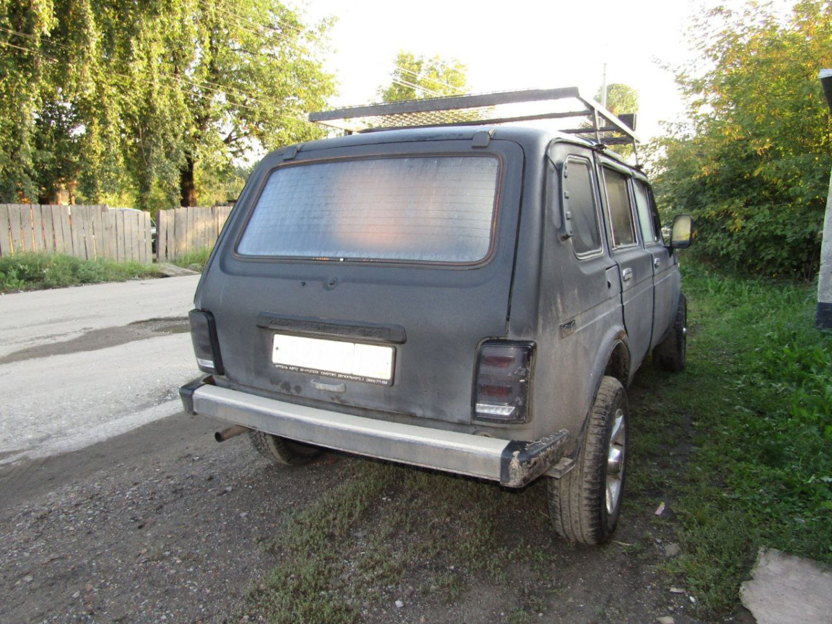 Горе-угонщик из Прокопьевска забыл в чужом автомобиле свой телефон