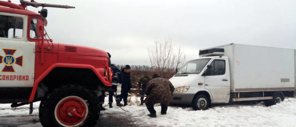 В Кузбассе спасатели перешли на круглосуточное патрулирование автодорог