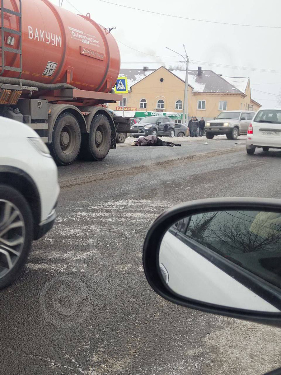 В Прокопьевске в ДТП с большегрузом погибла женщина