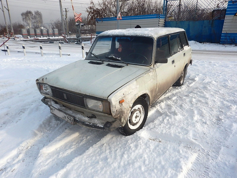 В Прокопьевске парень устроил тест-драйв чужого автомобиля