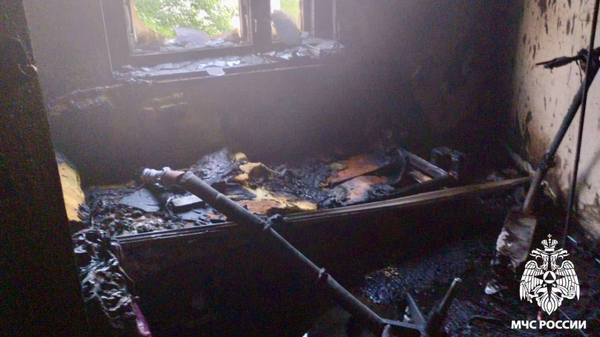 В квартире новокузнецкой многоэтажки загорелся электросамокат В квартире новокузнецкой многоэтажки загорелся электросамокат