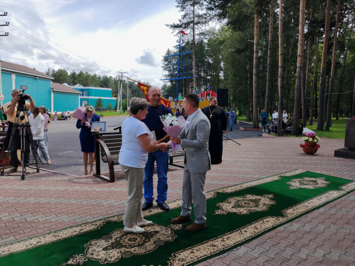 В День Петра и Февронии в Прокопьевске чествовали семьи В День Петра и Февронии в Прокопьевске чествовали семьи