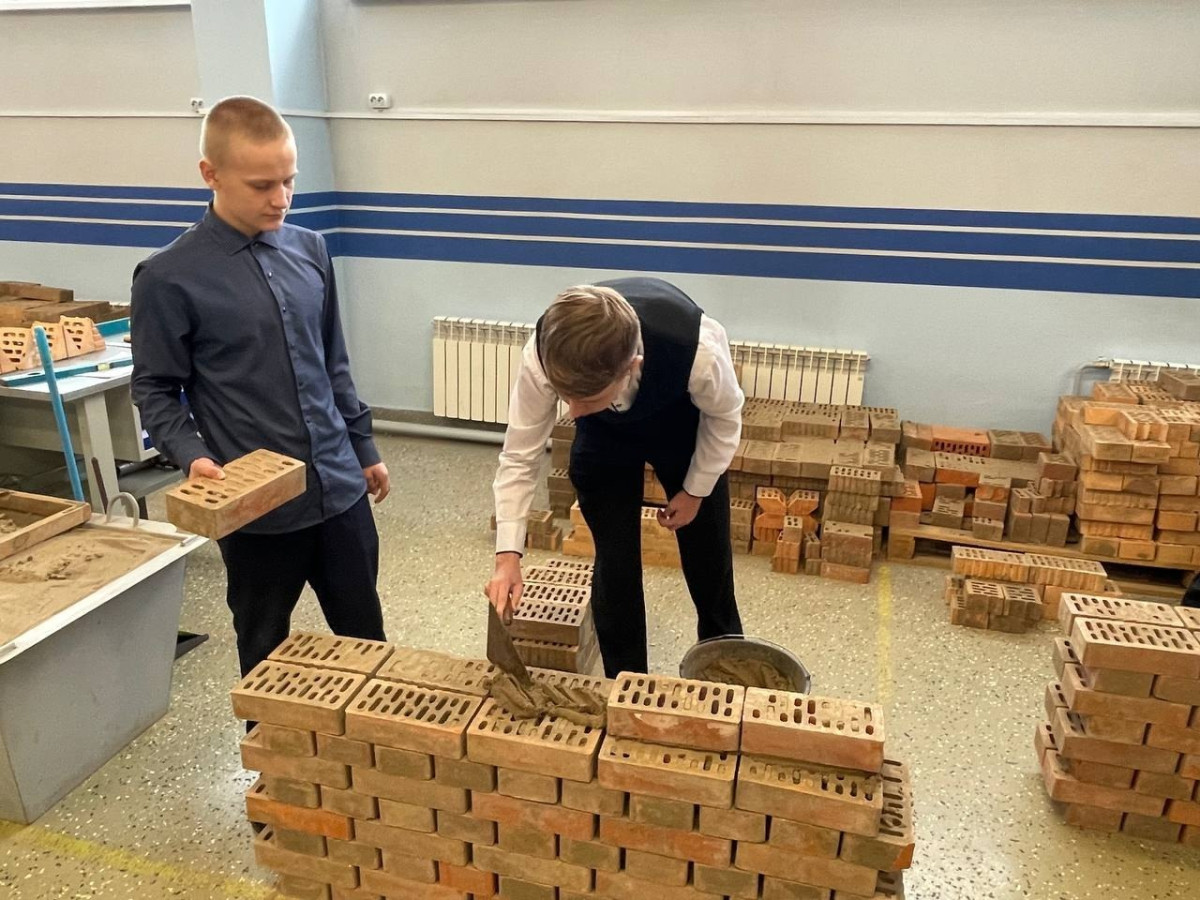 «Билет в будущее» помогает прокопьевским школьникам выбрать направление для обучения «Билет в будущее» помогает прокопьевским школьникам выбрать направление для обучения