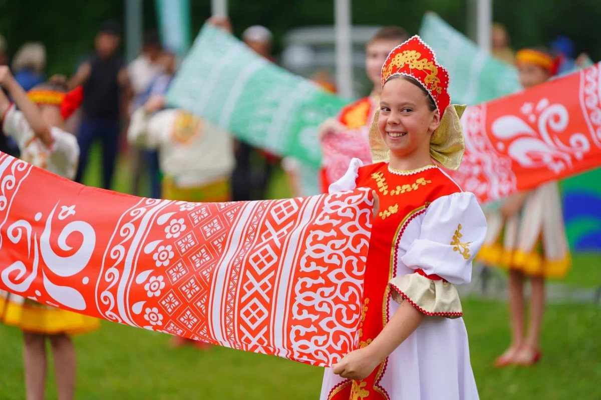 В Прокопьевске готовили кулеш, боролись в "Корэш", ели чак-чак