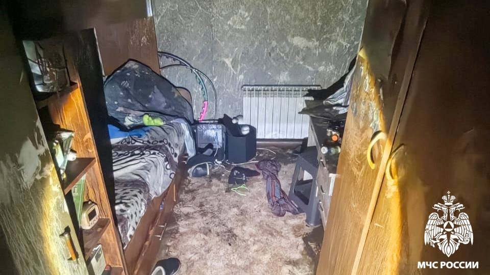 В Кузбассе двое детей и двое взрослых погибли на пожаре