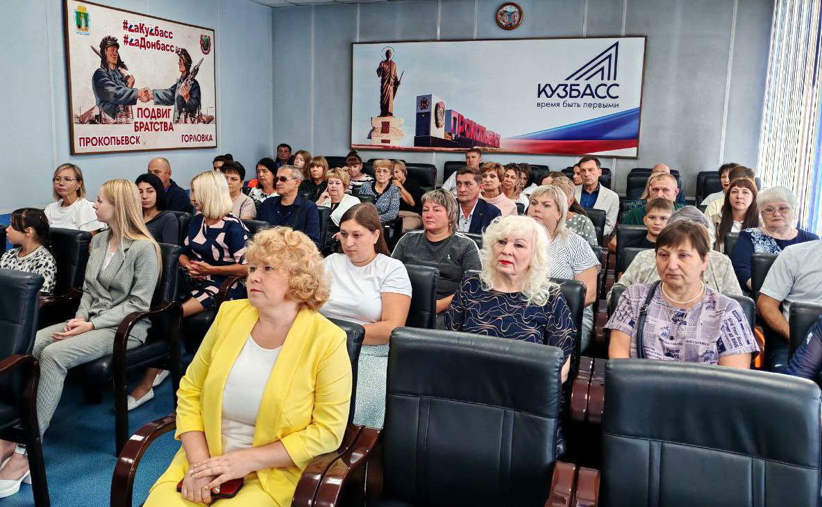 В Прокопьевске выбрали и наградили победителей конкурса на лучшее летнее оформление