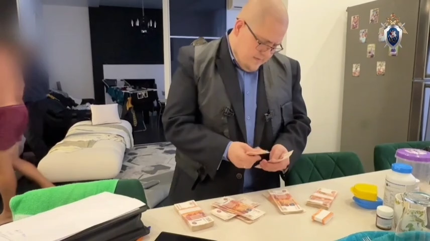 Дело взяткодателя экс-министру здравоохранения Кузбасса передали в суд Дело взяткодателя экс-министру здравоохранения Кузбасса передали в суд