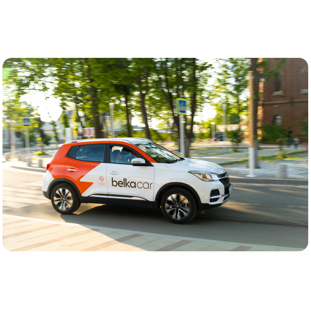 Прокопчанка взяла авто в каршеринг в Сочи и наделала много глупостей