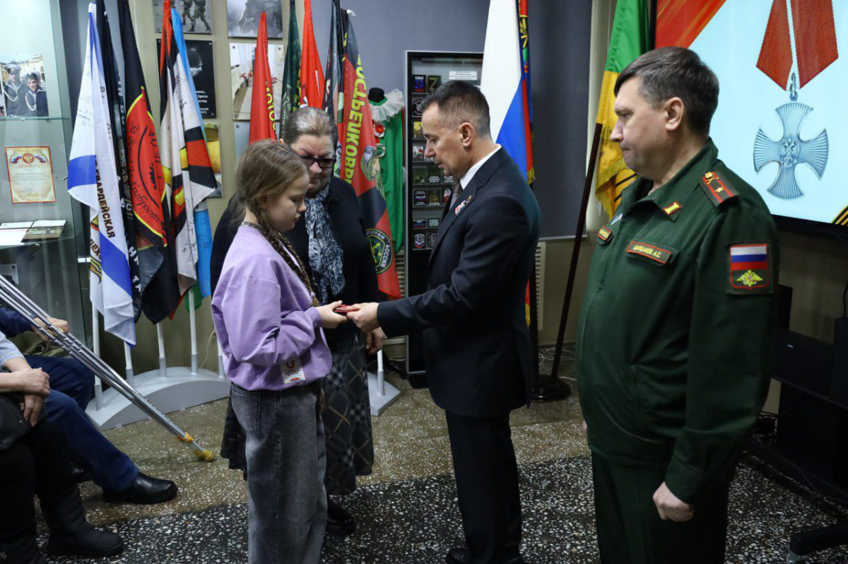 В Прокопьевске вручили ордена Мужества и медали семьям погибших героев