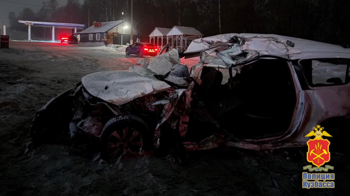 Водитель грузовика в наркотическом опьянении устроил ДТП, в котором погибли три человека Водитель грузовика в наркотическом опьянении устроил ДТП, в котором погибли три человека