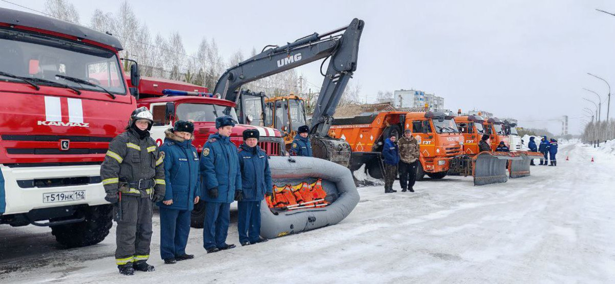 Прокопьевские экстренные службы показали, как они готовы к паводку Прокопьевские экстренные службы показали, как они готовы к паводку