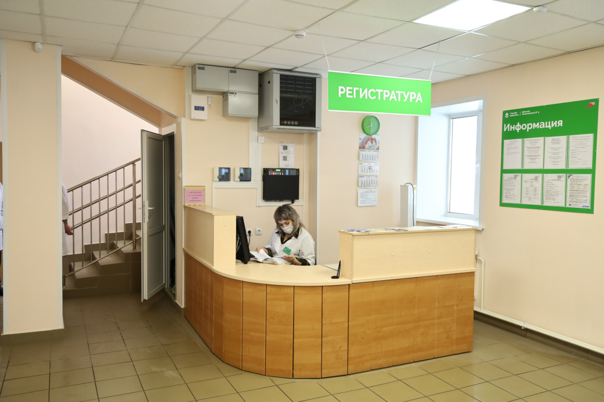 В Прокопьевске после ремонта открыли поликлинику с задержкой в несколько месяцев