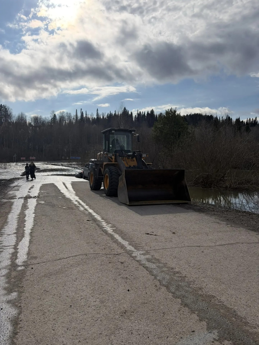 На реке Кара-Чумыш выставлен гидропост, организована переправа