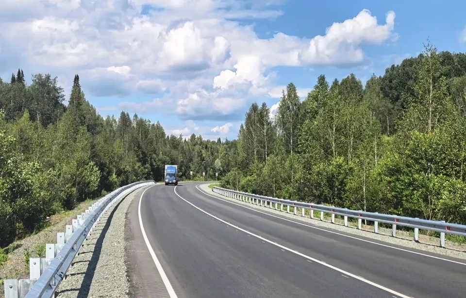 Дорогу Алтай — Кузбасс отремонтировали досрочно Дорогу Алтай — Кузбасс отремонтировали досрочно