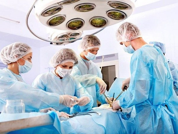В Кузбассе врачи провели уникальную операцию по снижению веса