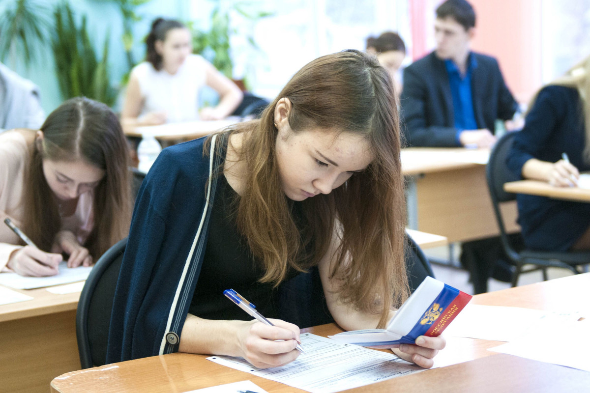 В Прокопьевске 11-классники сдадут устную часть ЕГЭ по иностранному языку 9 и 13 июня