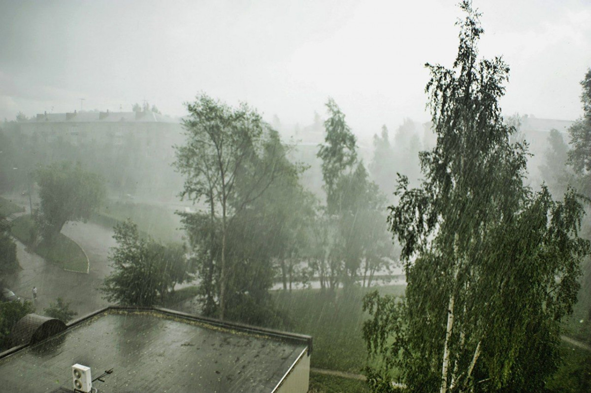 Синоптики: в Кузбассе ожидается шквалистый ветер