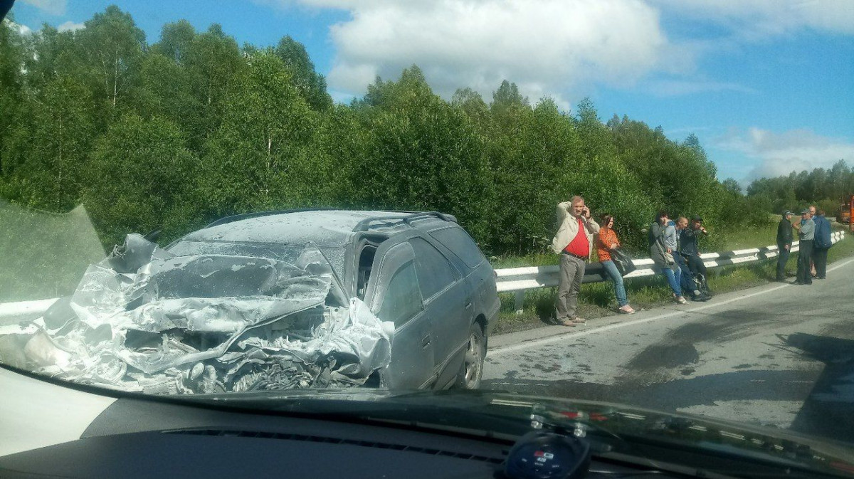 ДТП в Кузбассе: столкнулись автобус, грузовик, иномарка