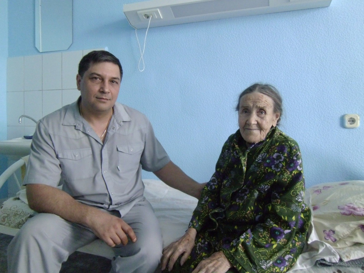 В Кузбассе впервые прооперировали 102-летнюю пациентку