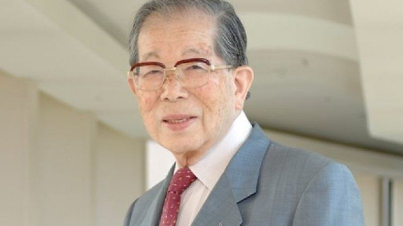 В Японии практикующий врач умер на 106-ом году жизни