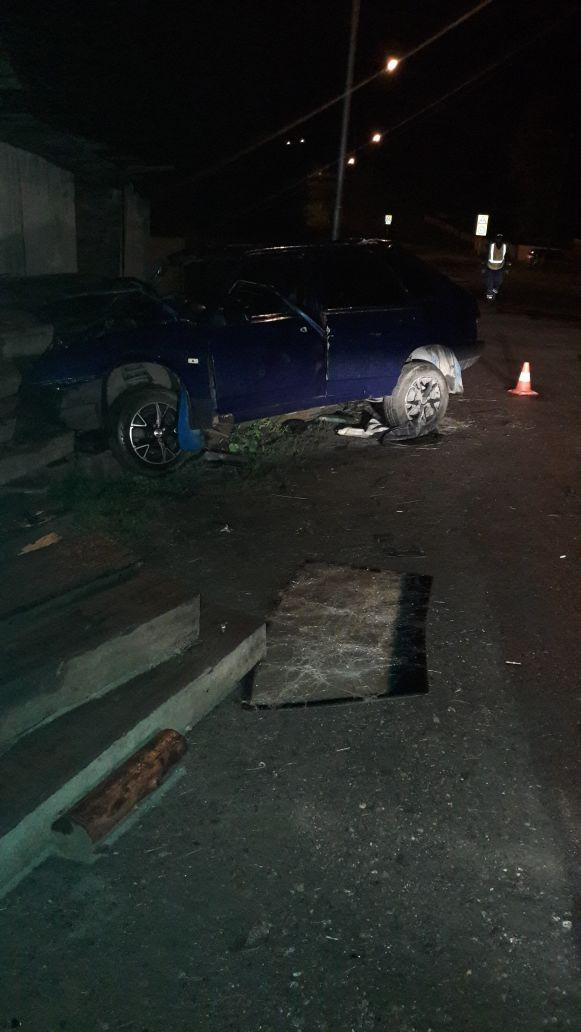 В Прокопьевском районе задержан водитель, который устроил ДТП, а затем сбежал, бросив пострадавших