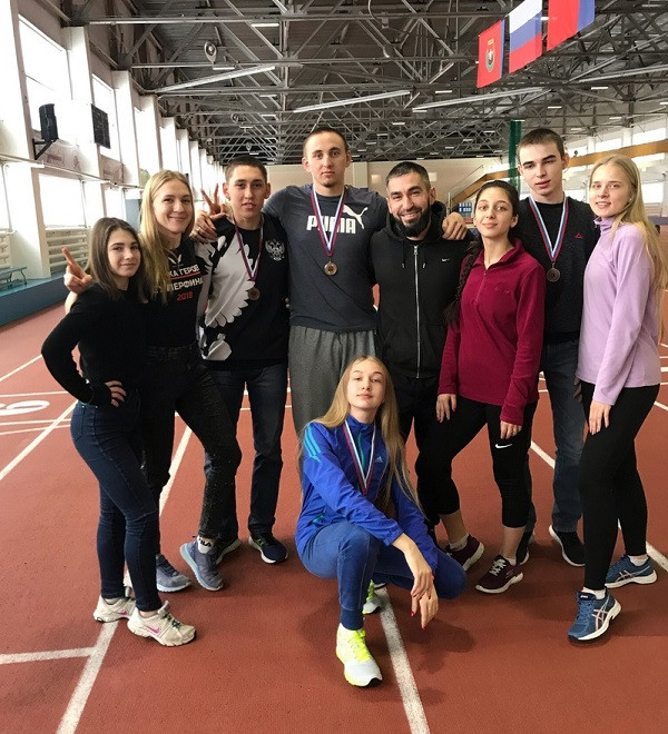 Легкоатлеты Прокопьевска привезли с областных соревнований 29 медалей