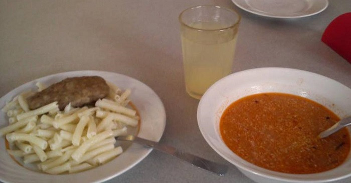 В Кузбассе 31 обращение поступило на горячую линию по вопросам школьного питания