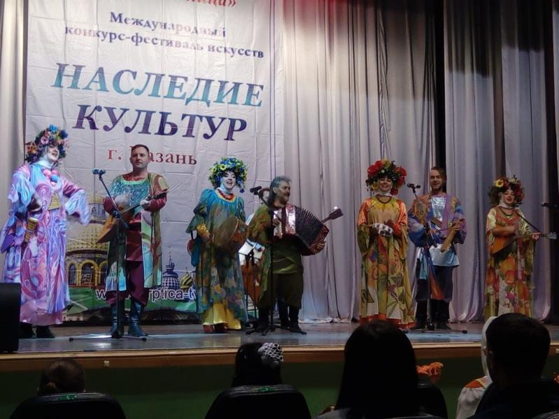 Прокопьевский фольклорный ансамбль покорил Казань Прокопьевский фольклорный ансамбль покорил Казань