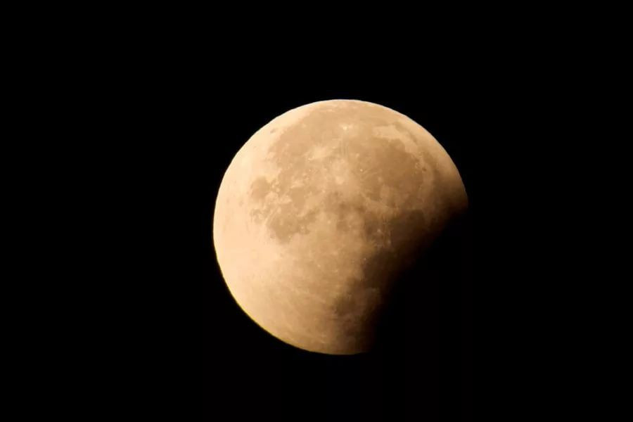 Прокопчане смогут наблюдать частичное лунное затмение