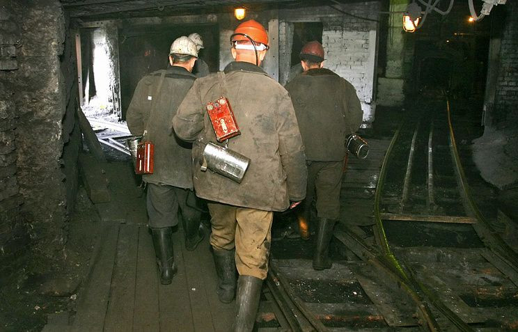 В Кузбассе из шахты экстренно вывели 155 горняков