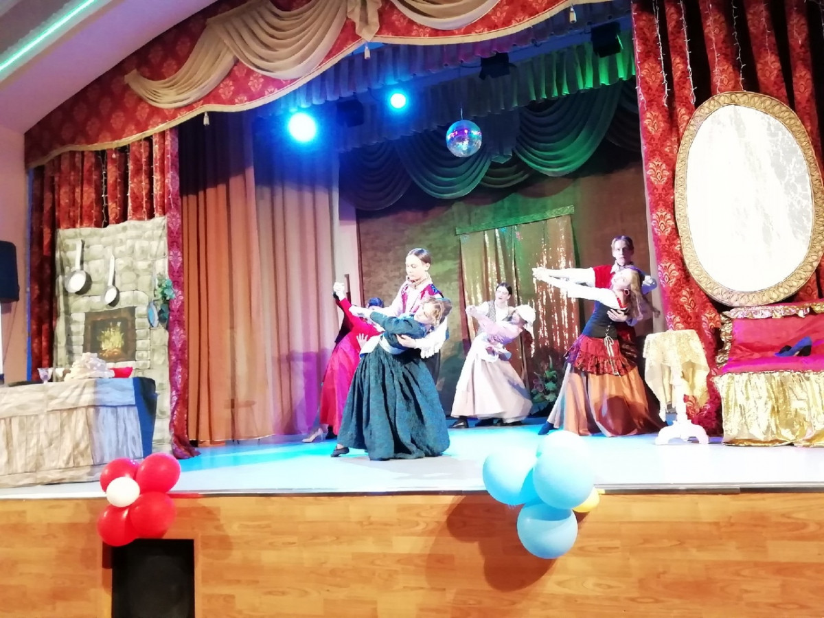 В Прокопьевске поставили спектакль по пьесе школьника
