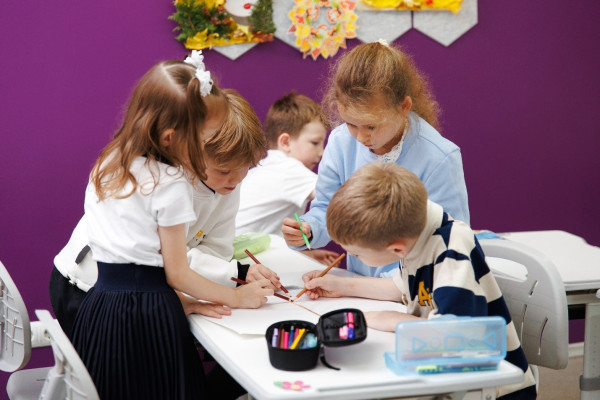 Родители в Прокопьевске всё чаще выбирают частное образование: как найти школу для ребенка