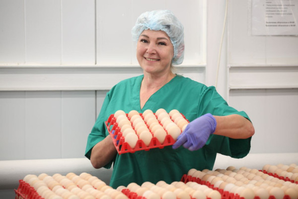 Новосафоновская птицефабрика первой в России получит бриллиантовый сертификат «Клуба Росс 150»