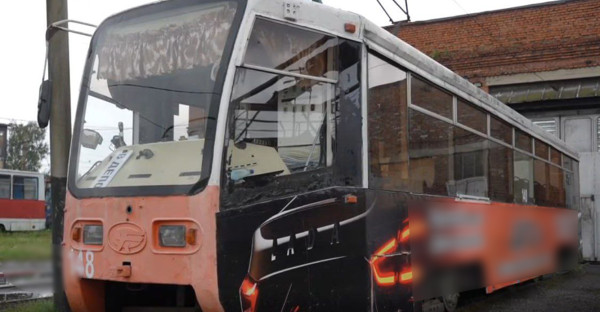 В Прокопьевске готовят общественный транспорт к зиме В Прокопьевске готовят общественный транспорт к зиме