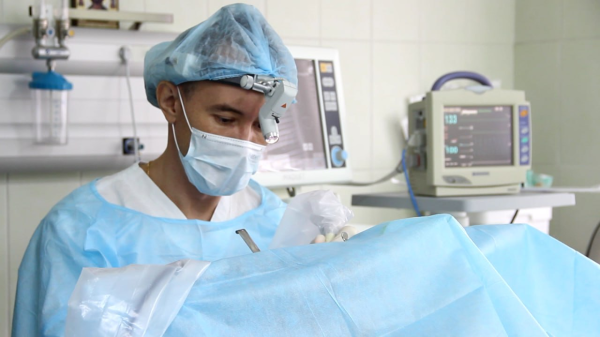 Разлетевшийся на осколки диск от "болгарки" обезобразил лицо 17-летнего парня