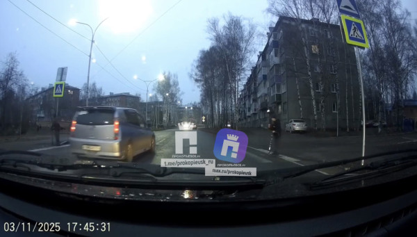 Нарушителя ПДД настигла карма - водителю выписали два протокола Нарушителя ПДД настигла карма - водителю выписали два протокола