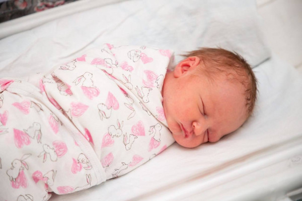 В Кузбассе в день матери на свет появилось 35 детей В Кузбассе в день матери на свет появилось 35 детей