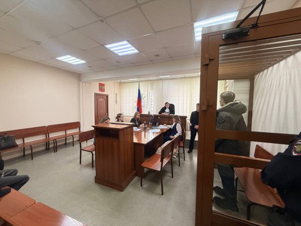 Подростка, подозреваемого в убийстве женщины в Прокопьевске, заключили под стражу