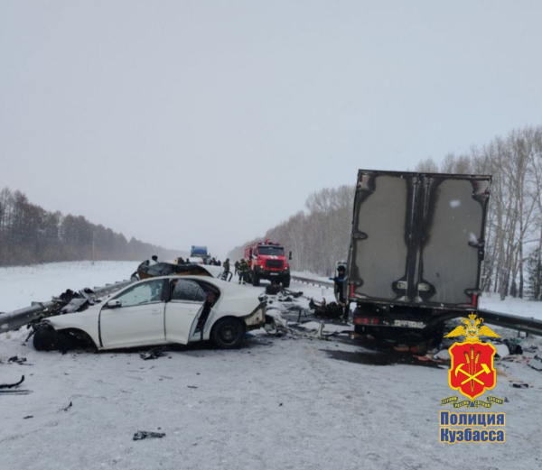 Трое человек погибли на трассе Новосибирск-Кемерово