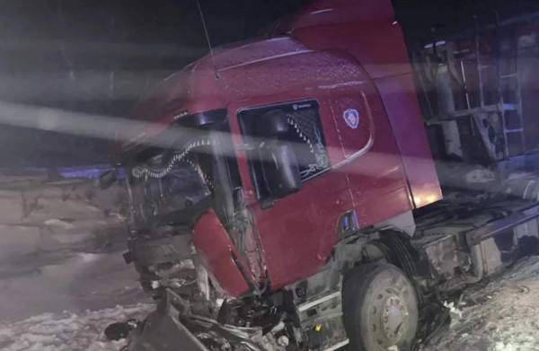 ВАЗ-2114 влетел в «Сканию». Погибли четыре человека